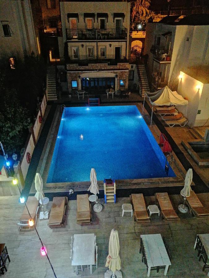 Hotel Gloria Tibi 2*