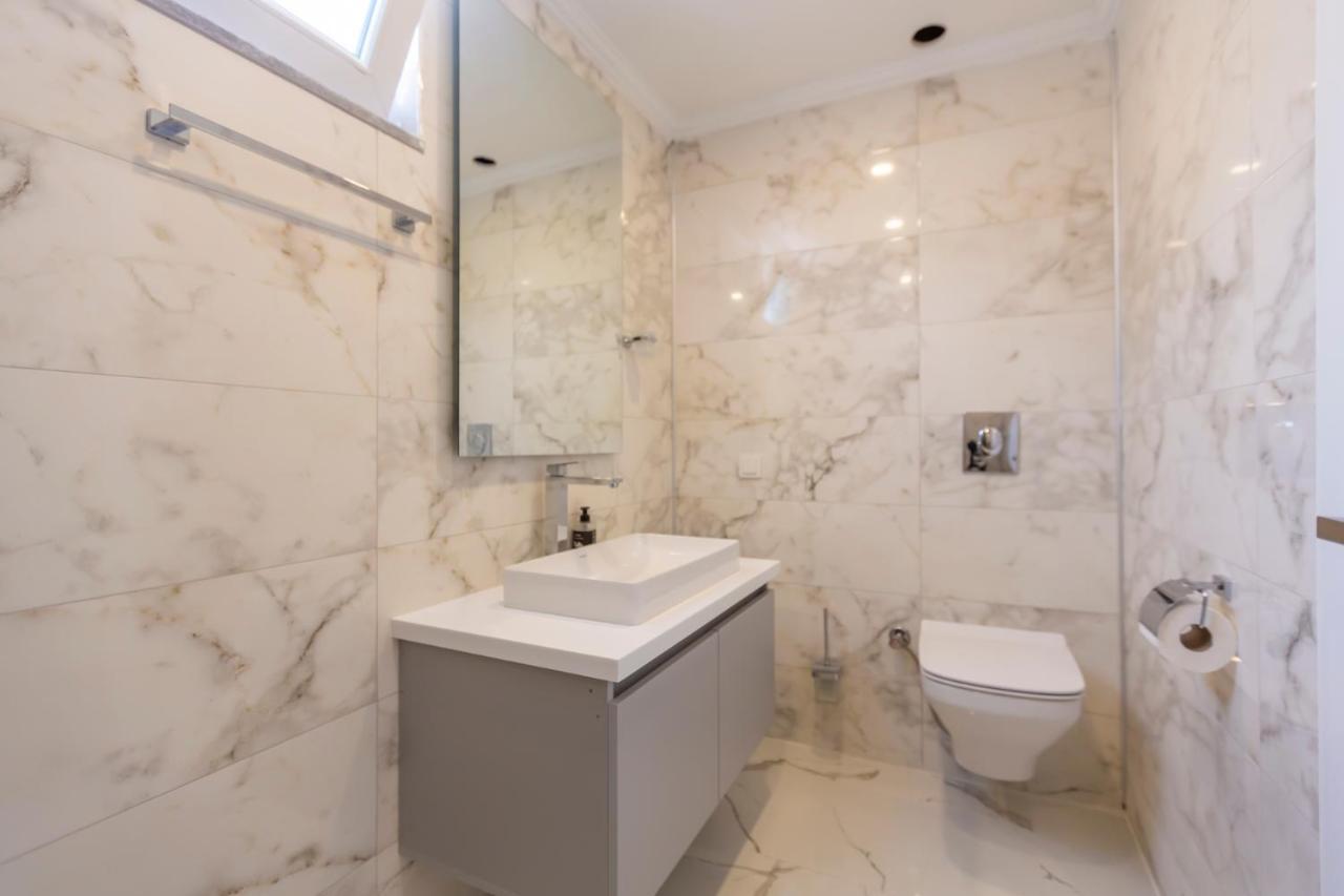La Celine- Xlarge Complete Privacy In Nature, Pool With Wondeful View Kalkan