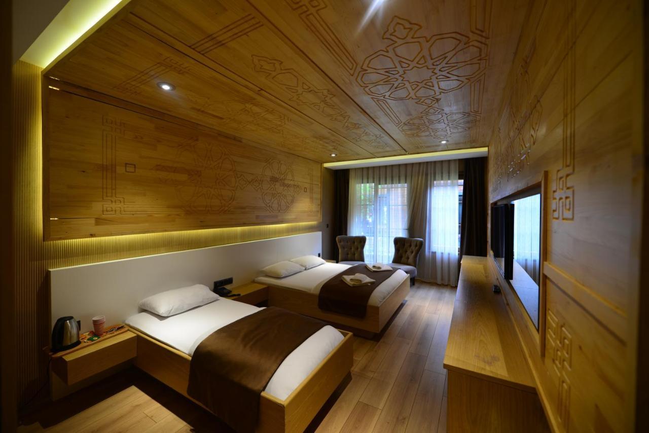 Inanlar Deluxe Hotel & Bungalow 3* Uzungol