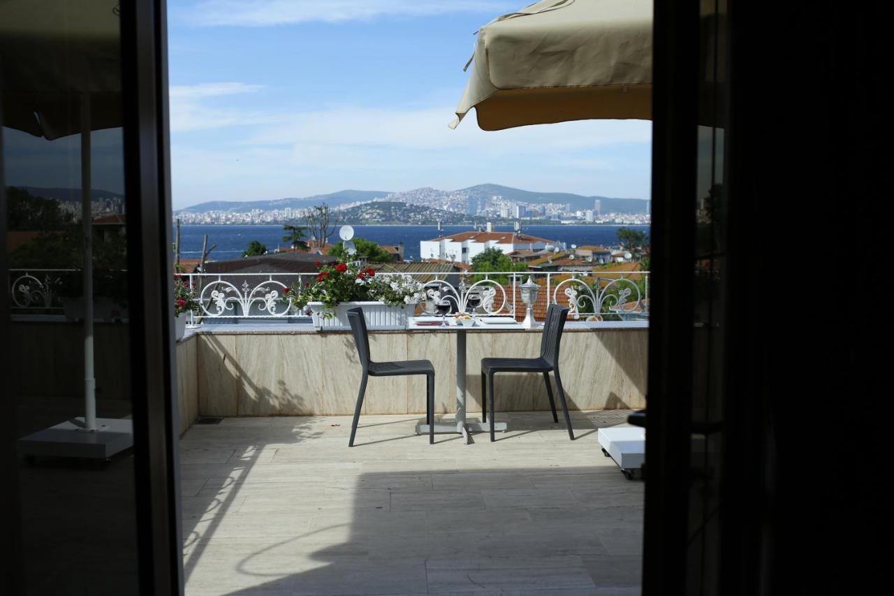 Ascot Bueyuekada Hotel