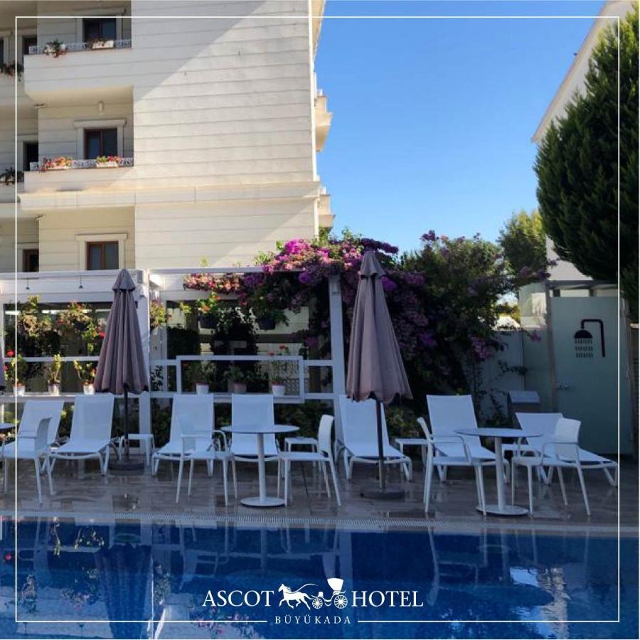 Ascot Bueyuekada Adalar