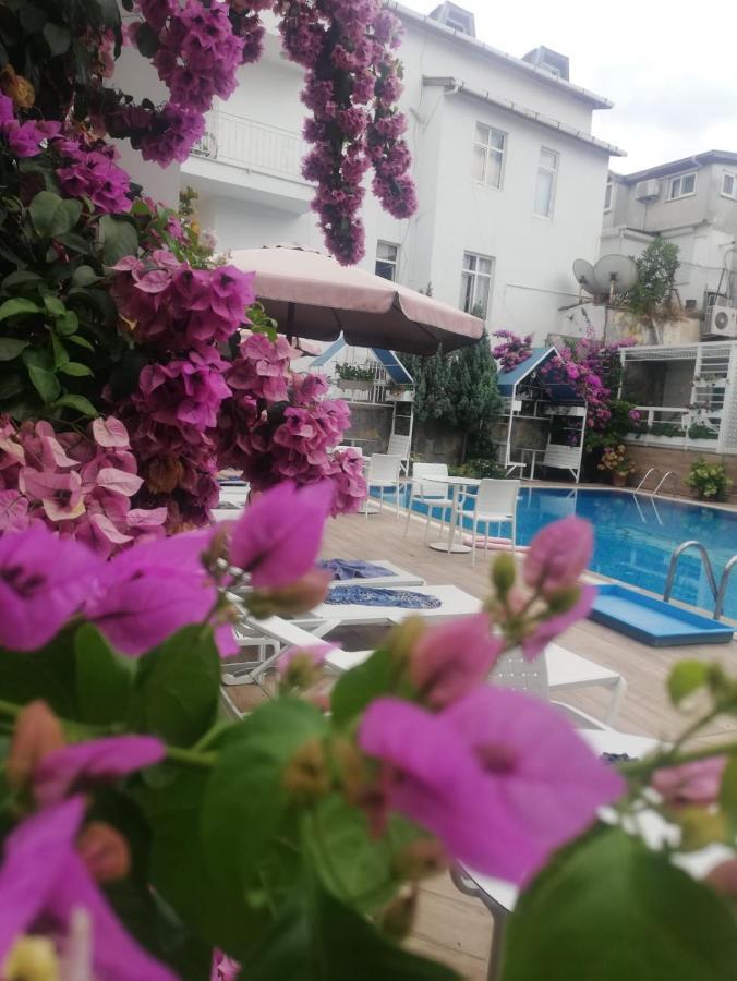 Hotel Ascot Bueyuekada 4*