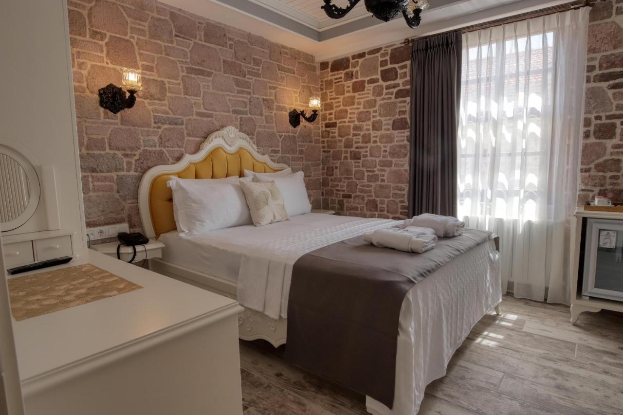 Hotel Cunda Taka *