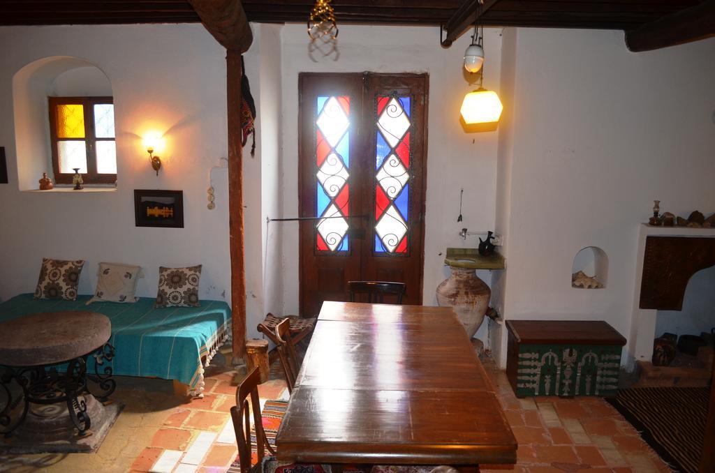 Taksiyarhis 3* Ayvalik