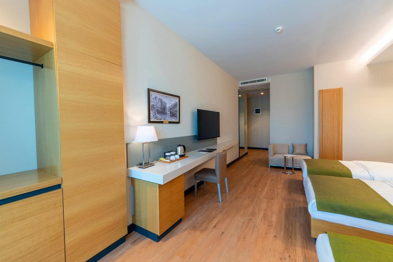 Artes Hotel 4*