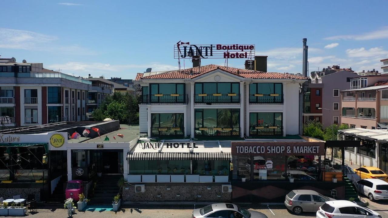 Janti Boutique Hotel 3*