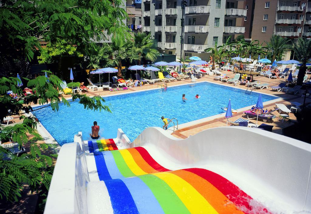 Margarita Aparthotel