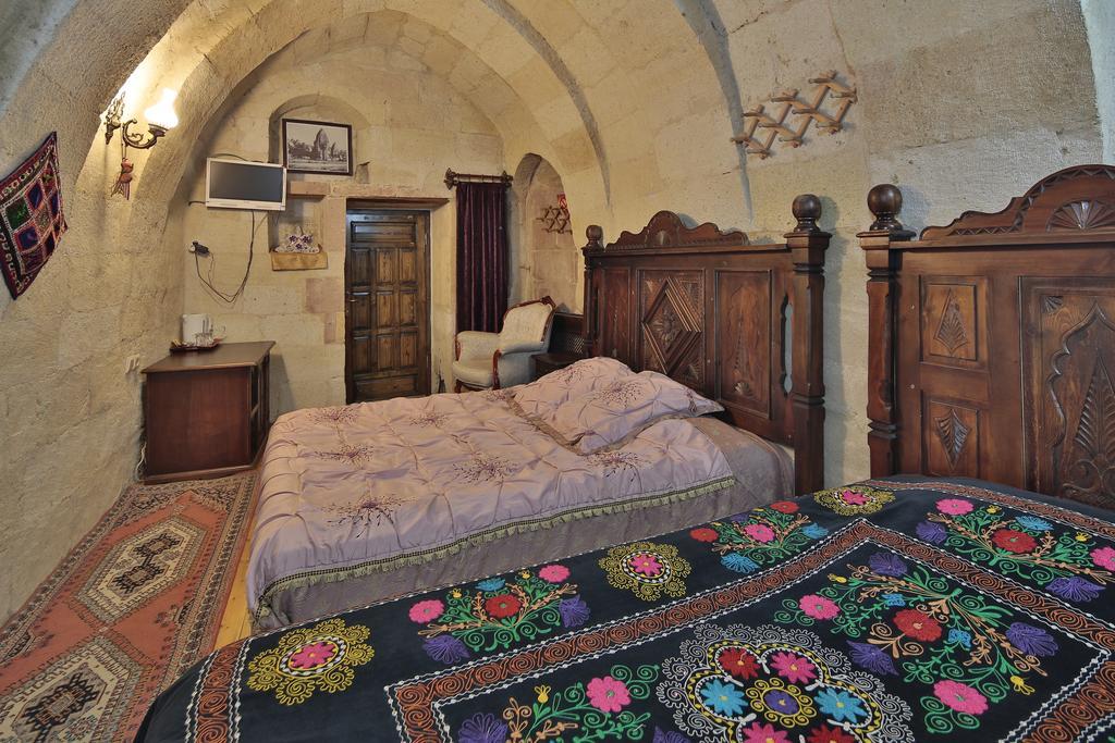 Hotel Travel Cave 2*