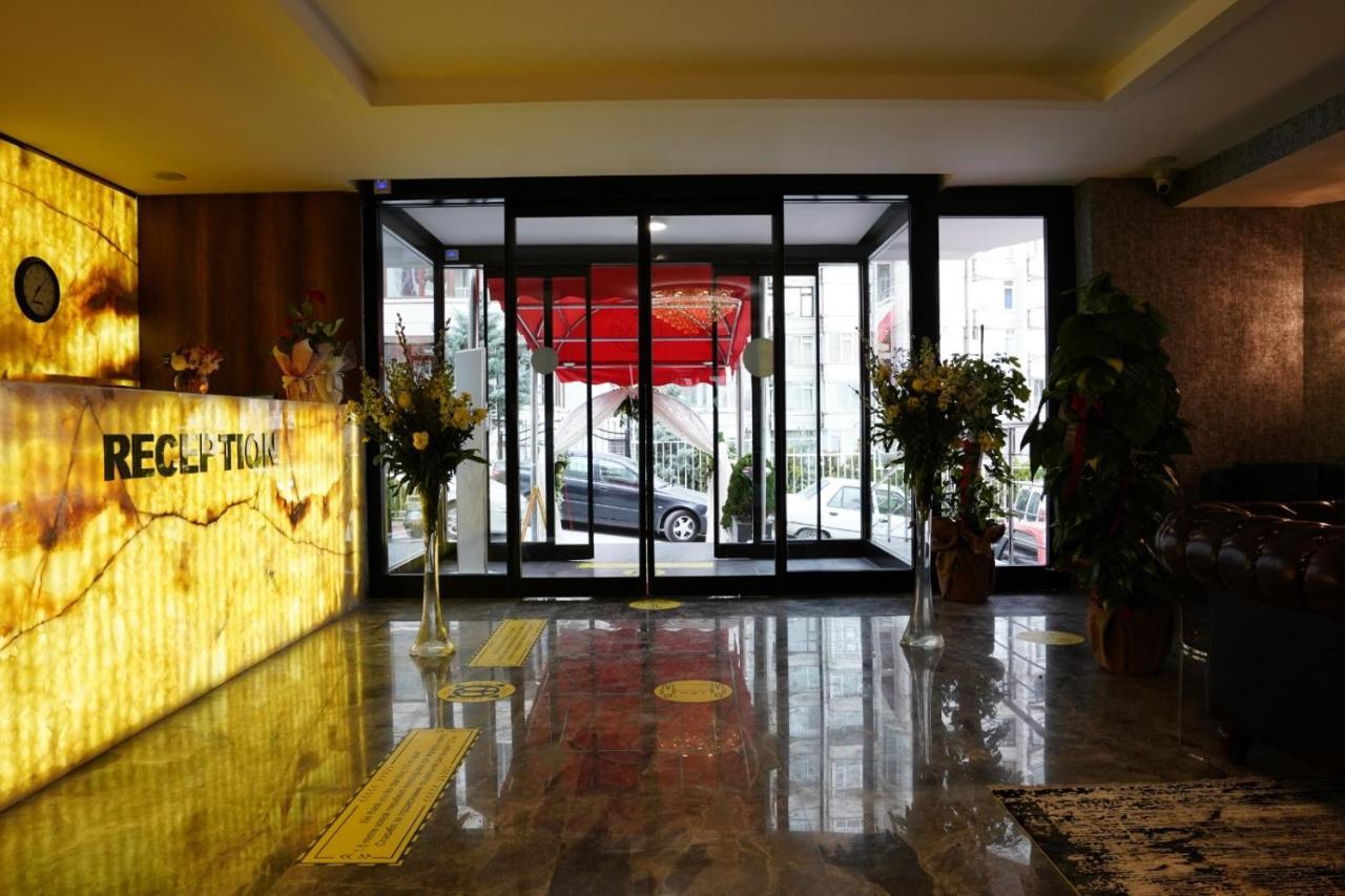 The Life & Hotel