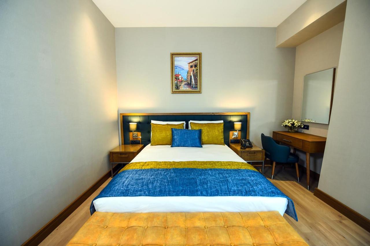 Hotel Cher & Taksim 5*