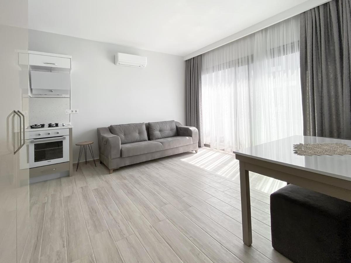 Azize Izmir