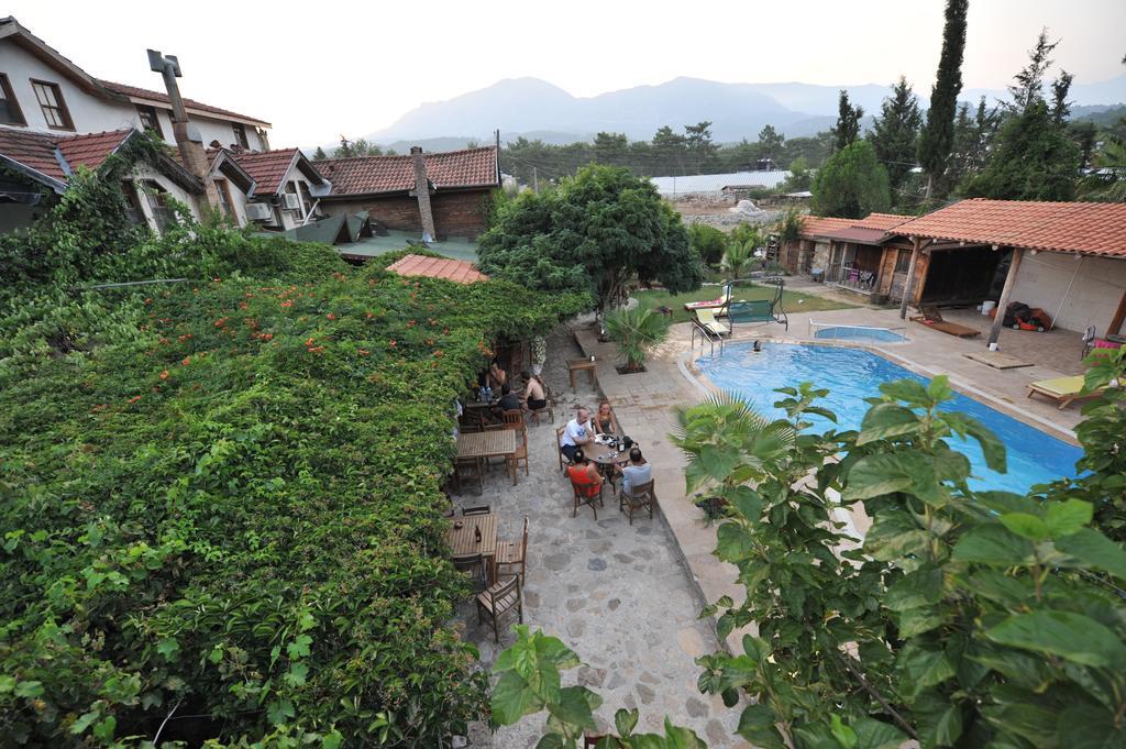 Koyevi Guest house