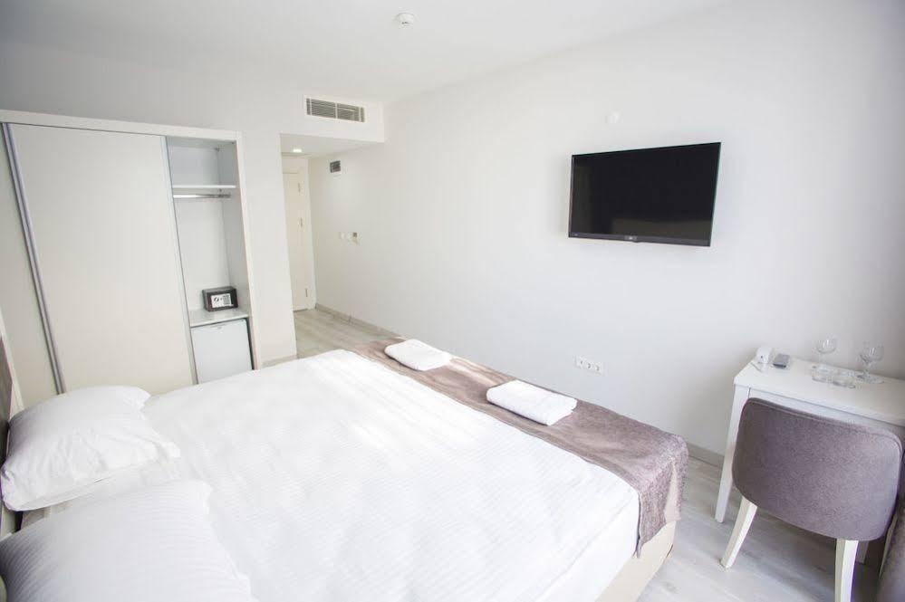 Pruva Prestige Hotel *