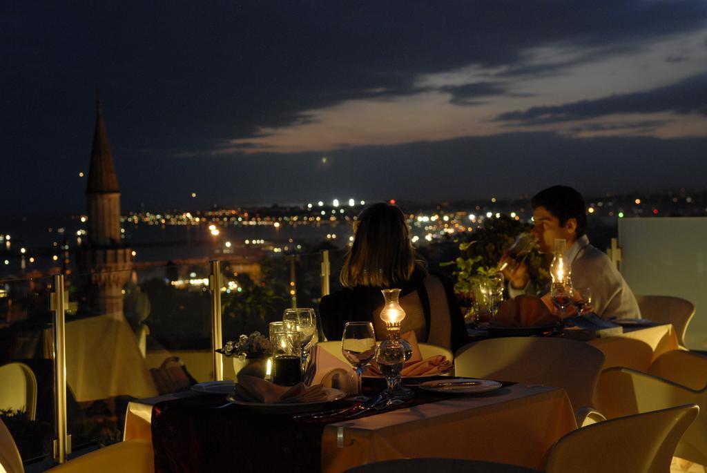 Daphne Hotel 4*