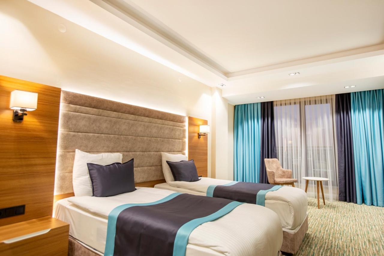 Hotel Elifim 4*