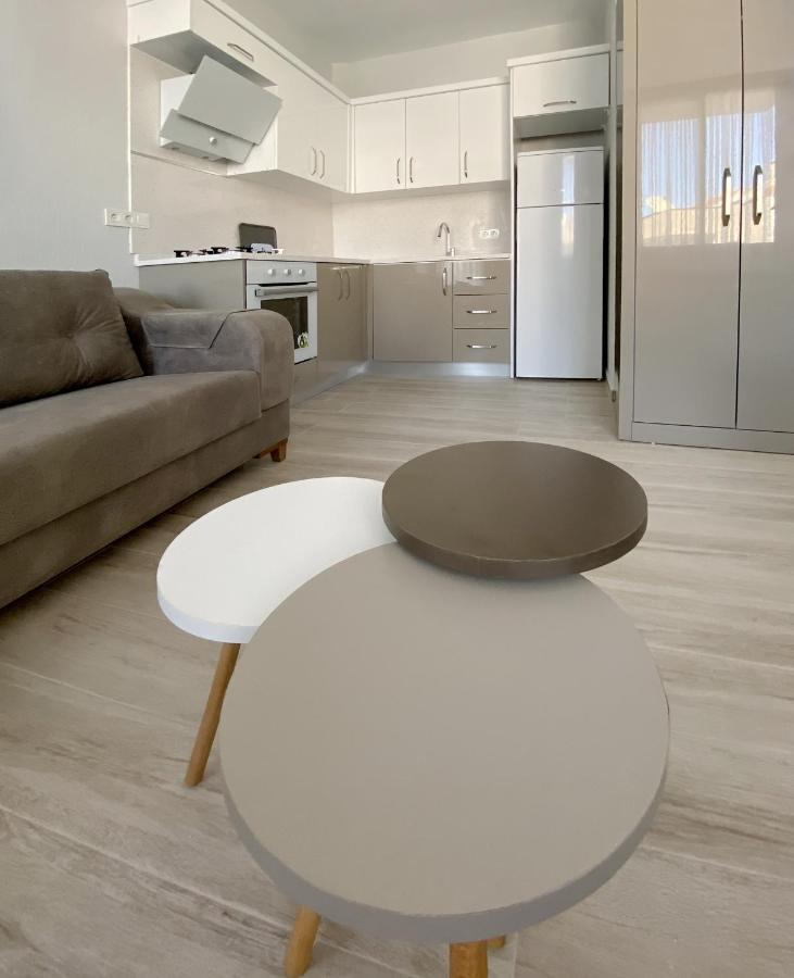 Azize Aparthotel *