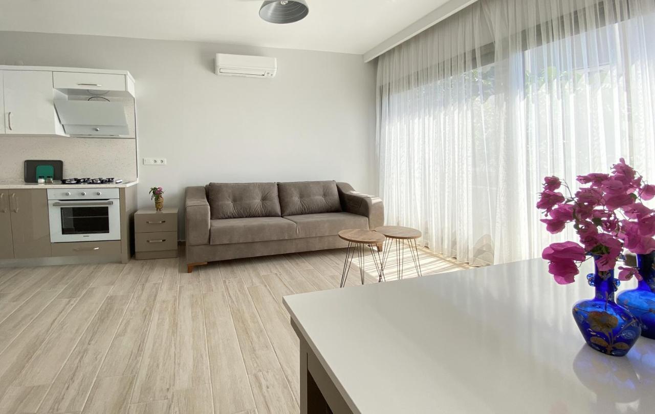 Azize Izmir