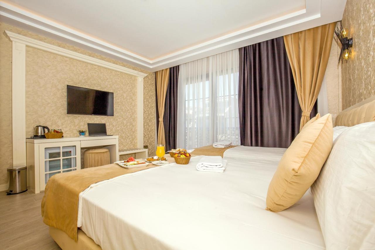 The Lea Hotel *