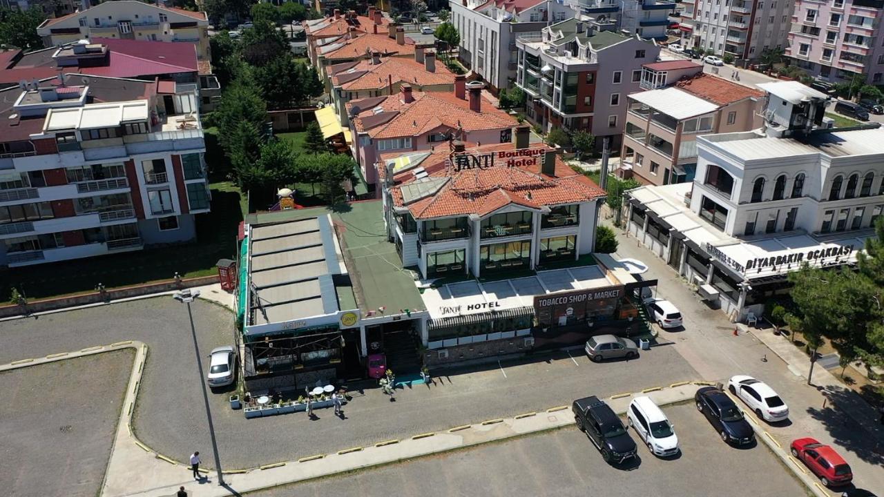 Hotel Janti Boutique 3*