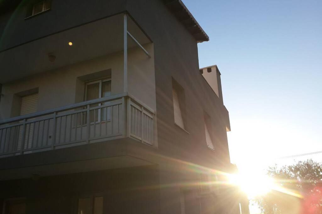 Sunset-denize Sifir Konumda, Esyali Yazlik *