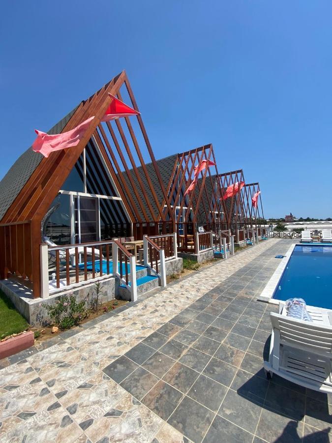 Bu Aparthotel