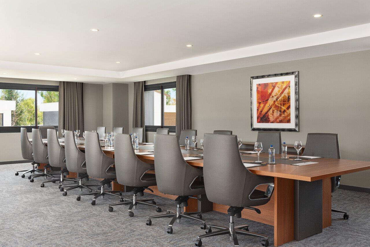 Ramada By Wyndham Aliaga 4* Izmir