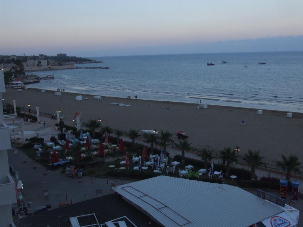 Nisan Hill 3*