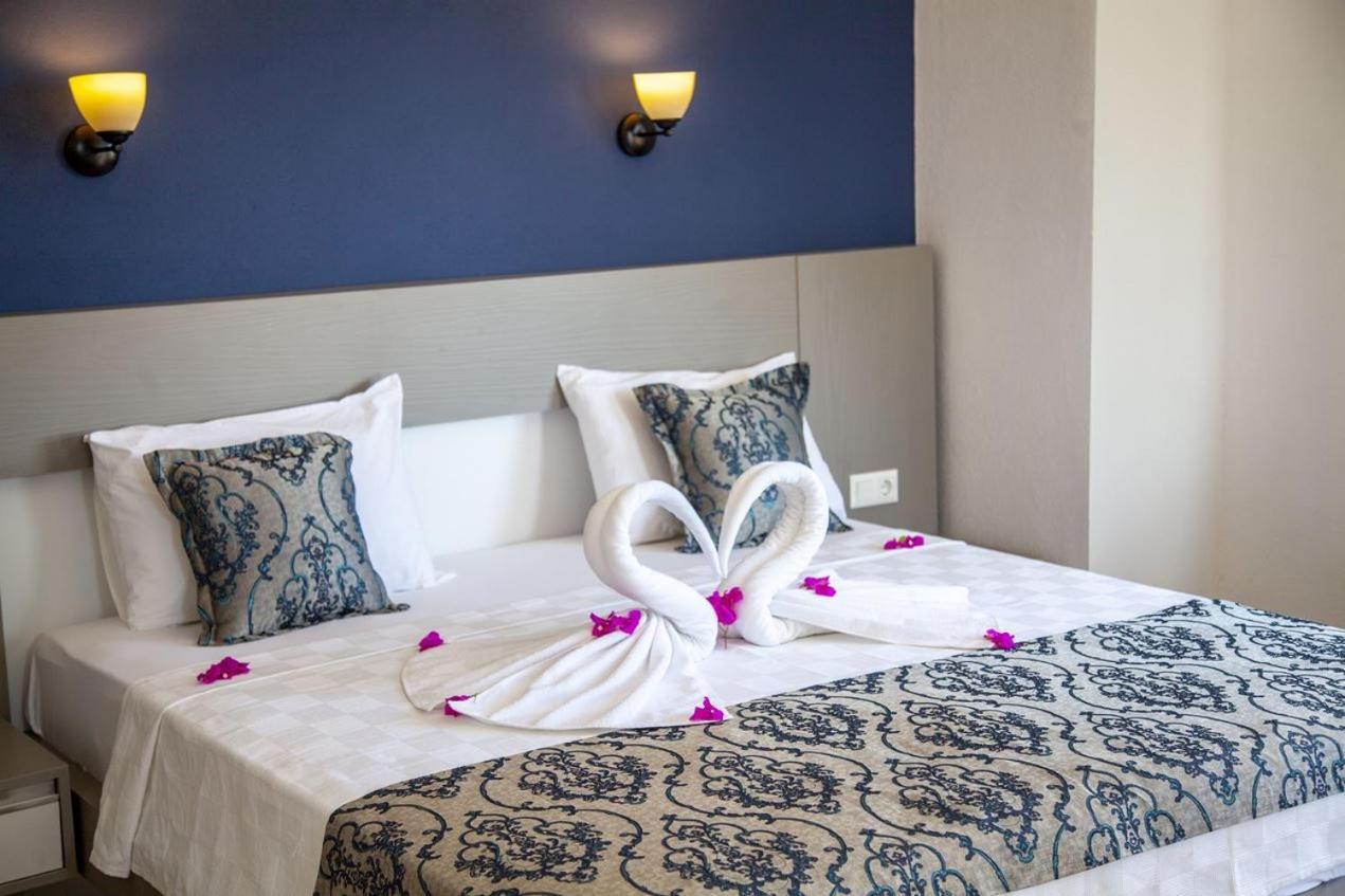 Demyra Boutique Hotel *