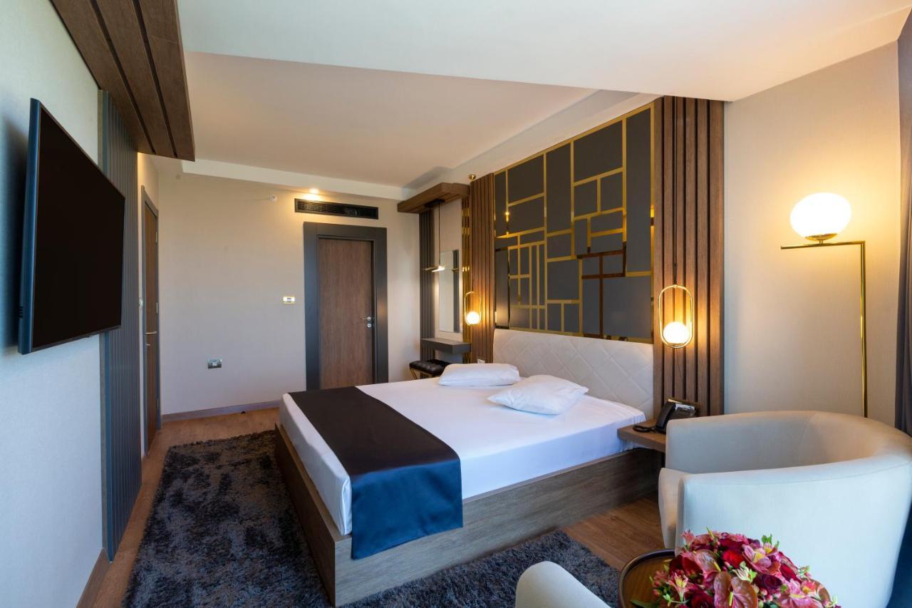 Cabir Deluxe Hotel 5*