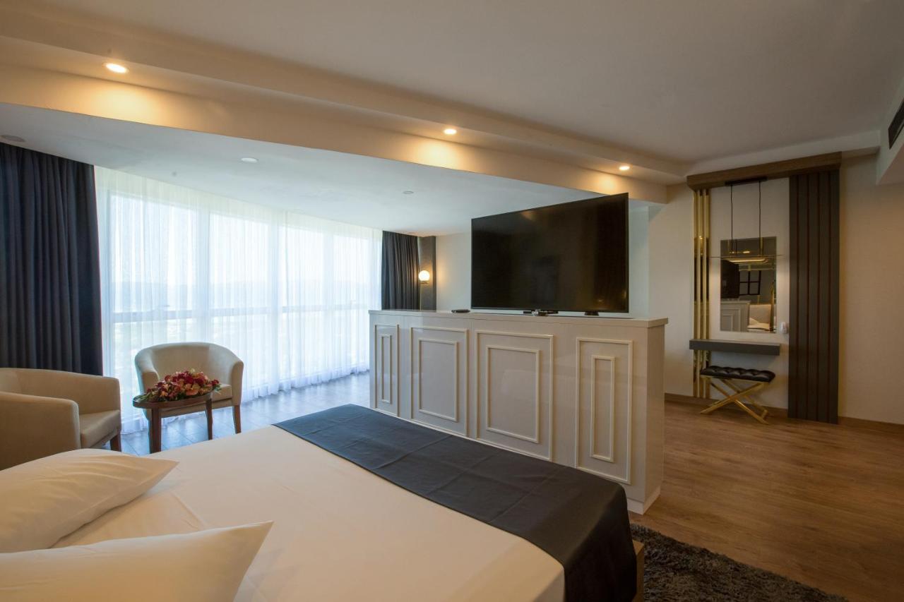 Hotel Cabir Deluxe 5*