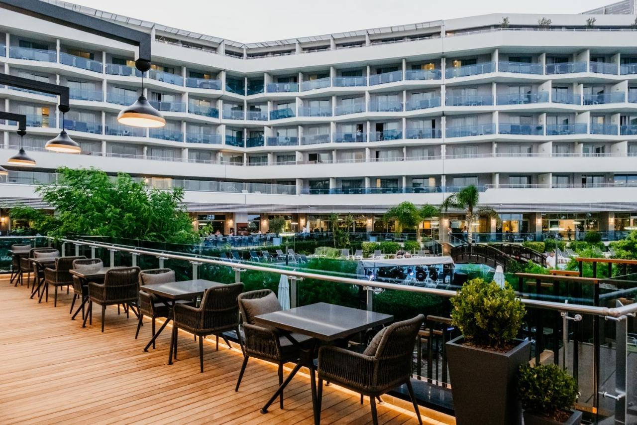 Selene & (adults Only) 5* Avsallar