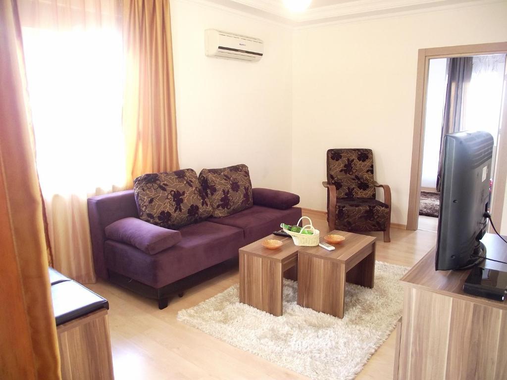 Roza Apartment