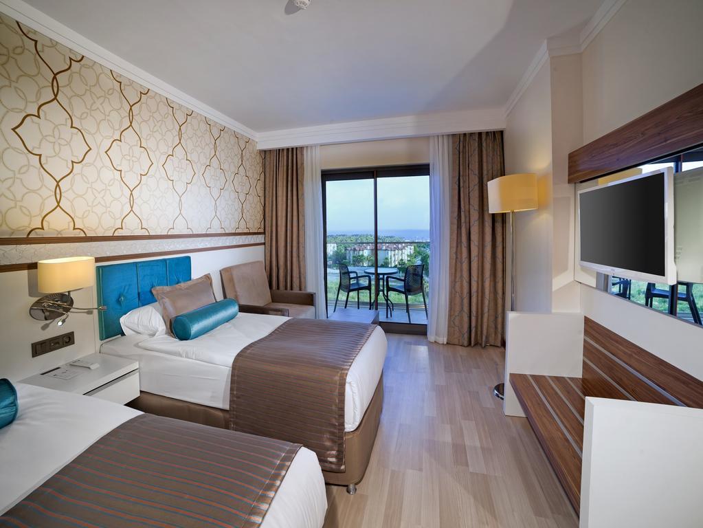 Hotel Luna Blanca & Side