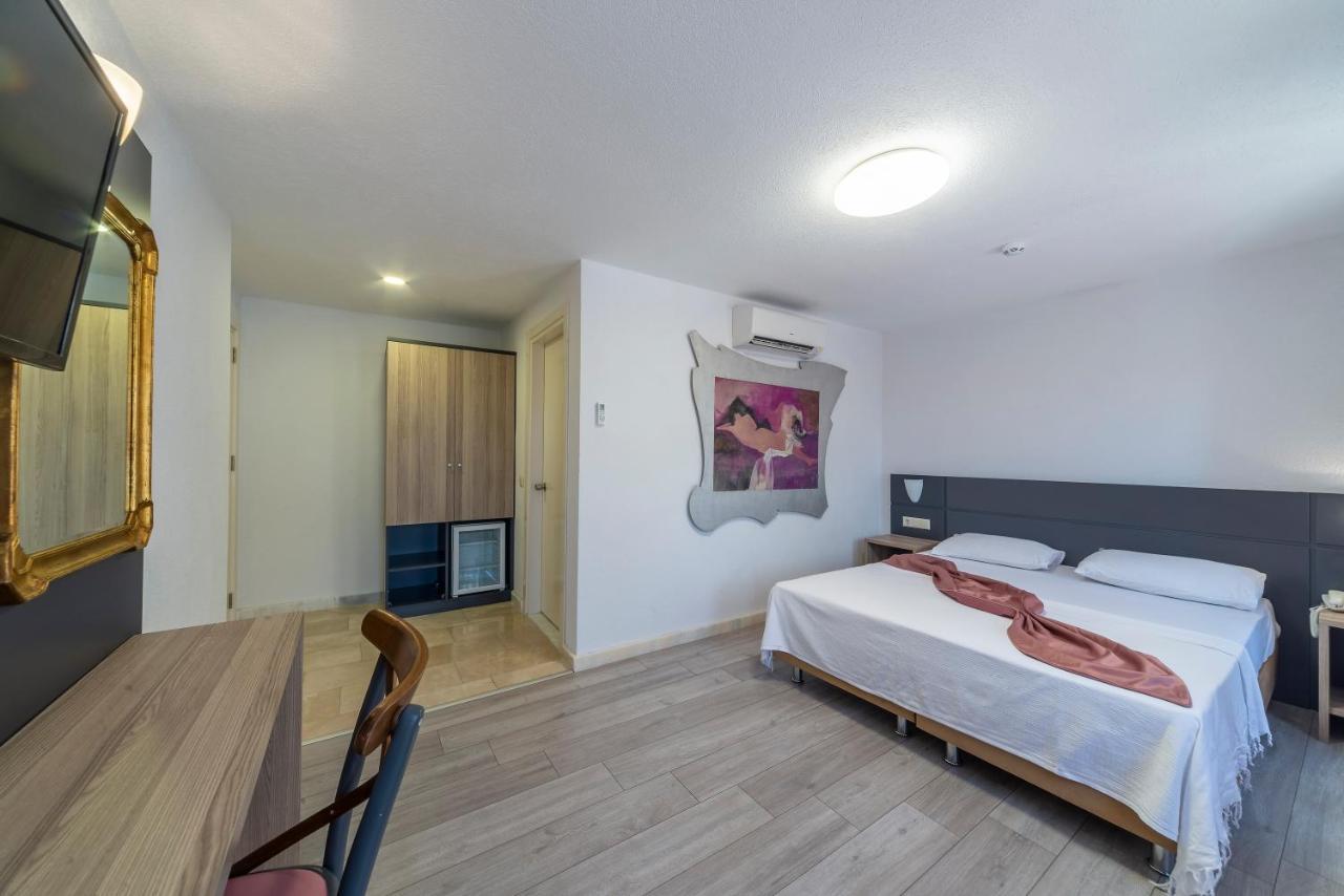 Laden Hotel