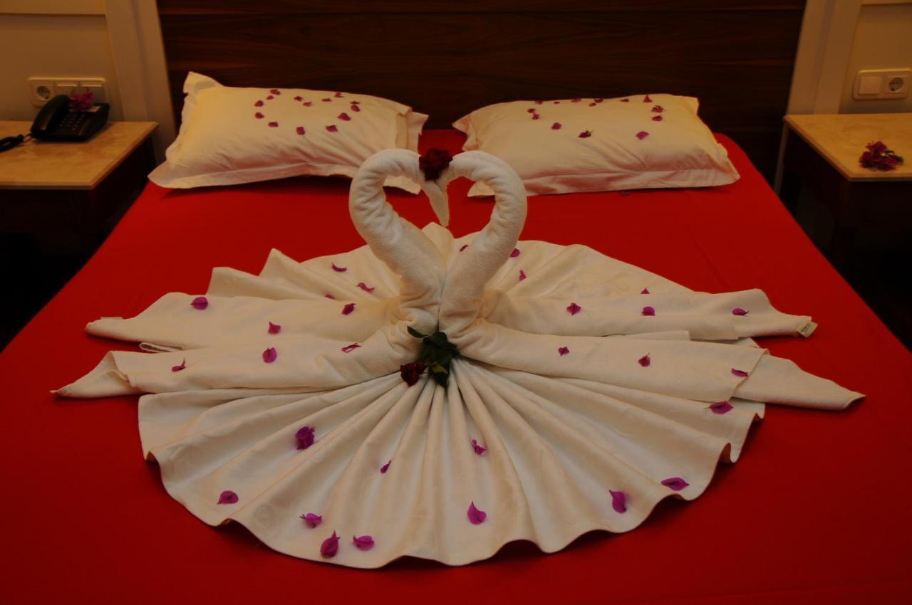 Alba Royal (adults Only) 5* Side