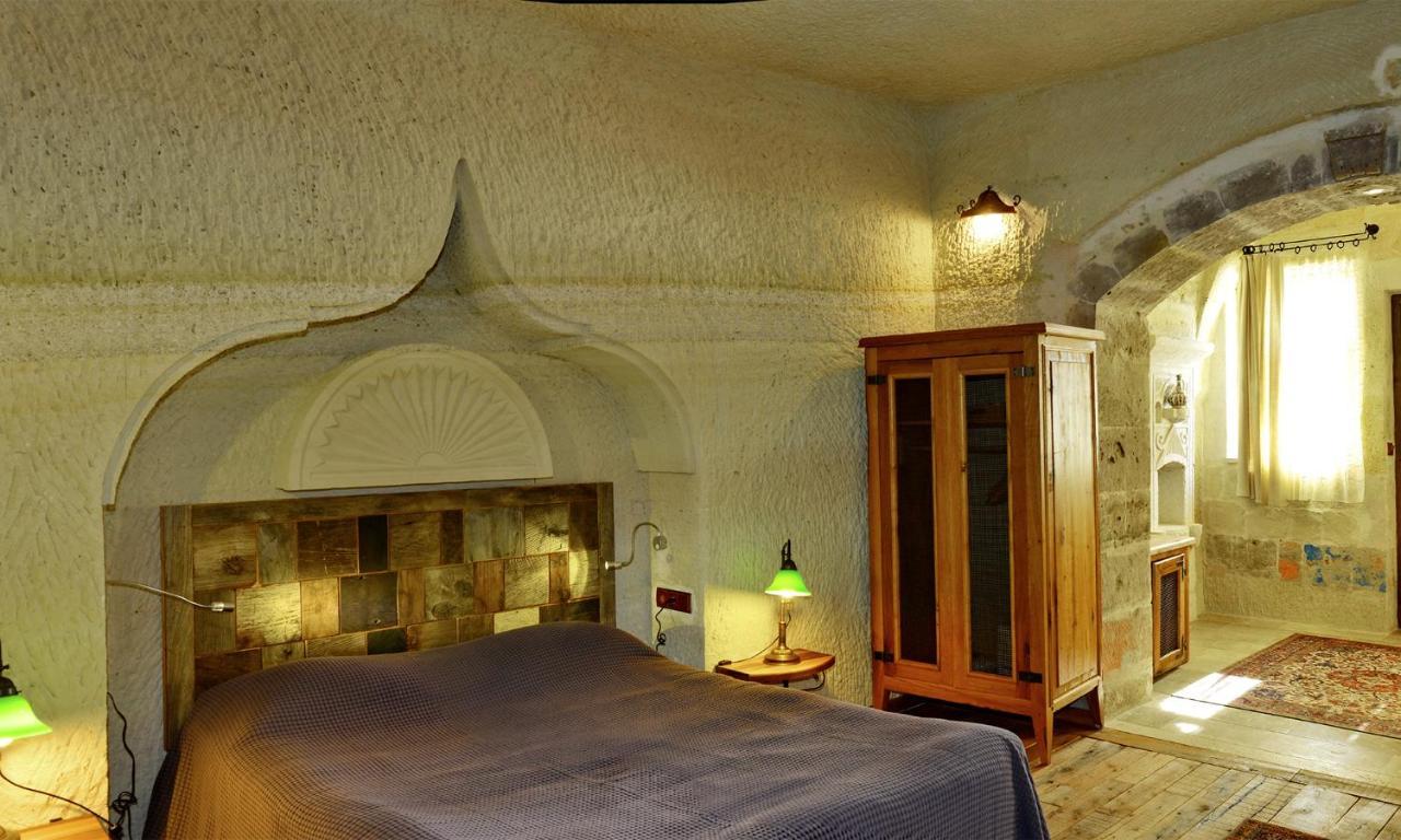 Seki Cave Hotel 3*