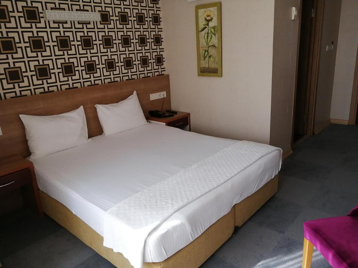 Hotel Royal 3*