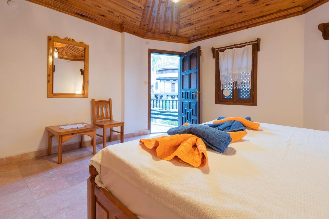 Liya Boutique & * Akyaka (Mugla)