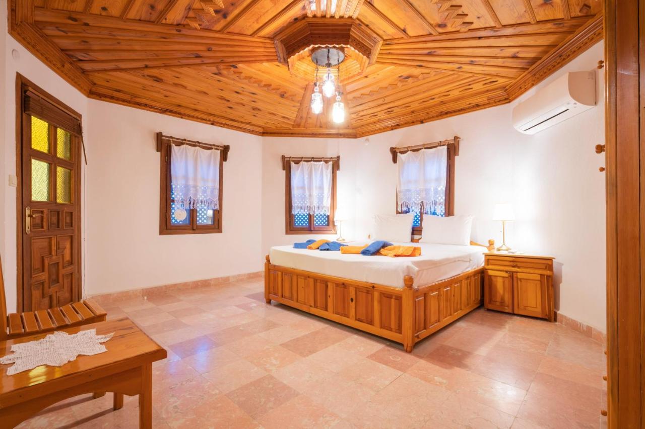 Liya Boutique & * Akyaka (Mugla)