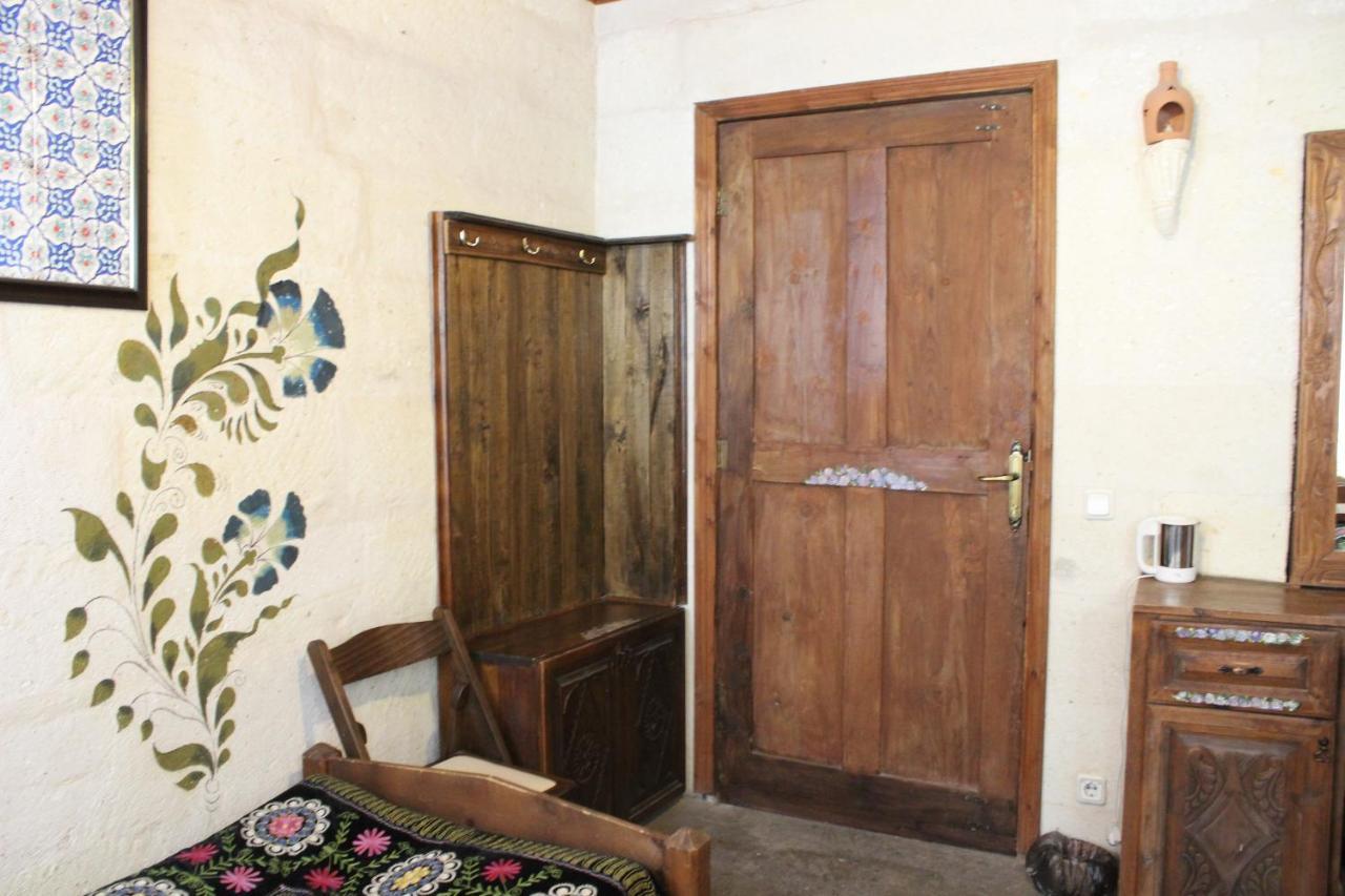 Kismet Cave House