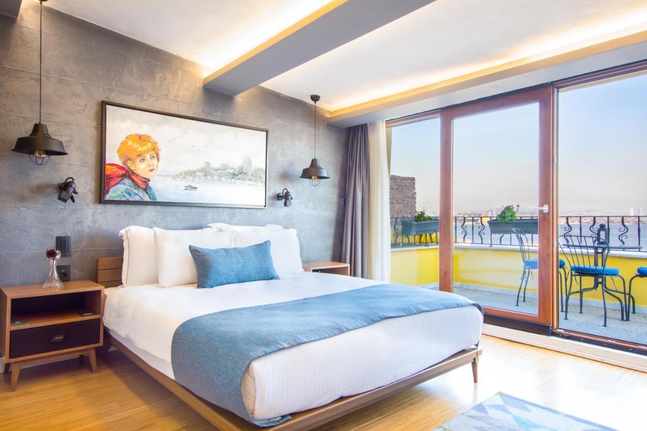 Poem Hotel