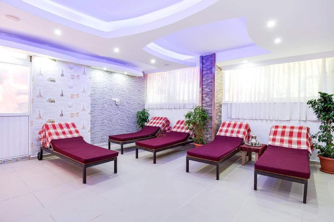 Aparthotel Begonville 3*