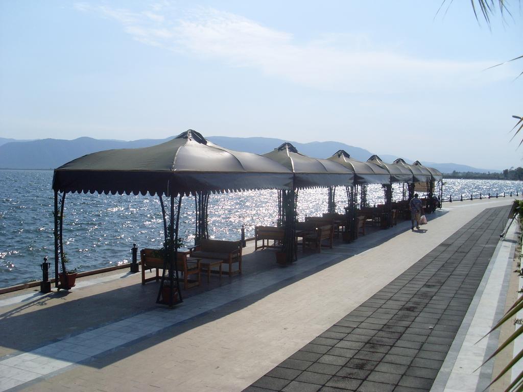Kaunos 3*