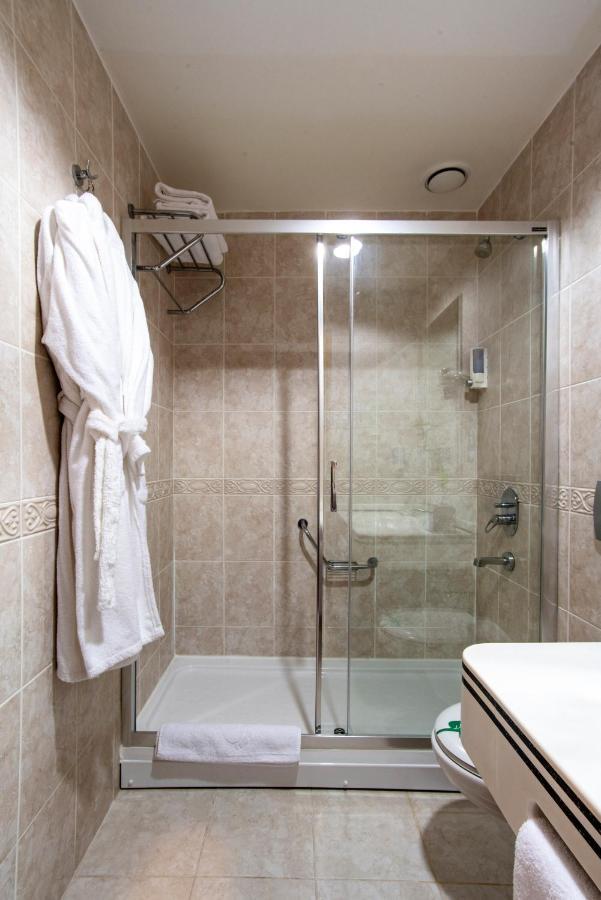 Hotel Oran 4*