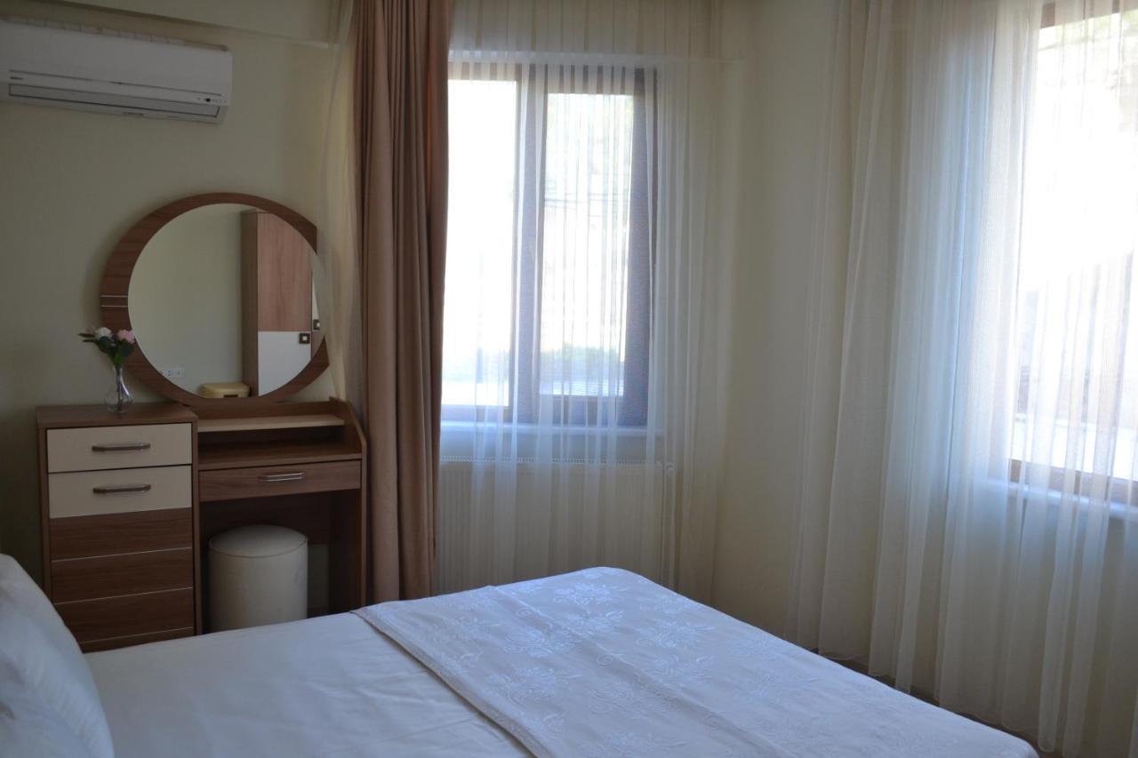 Apartment Almasa Aparts *