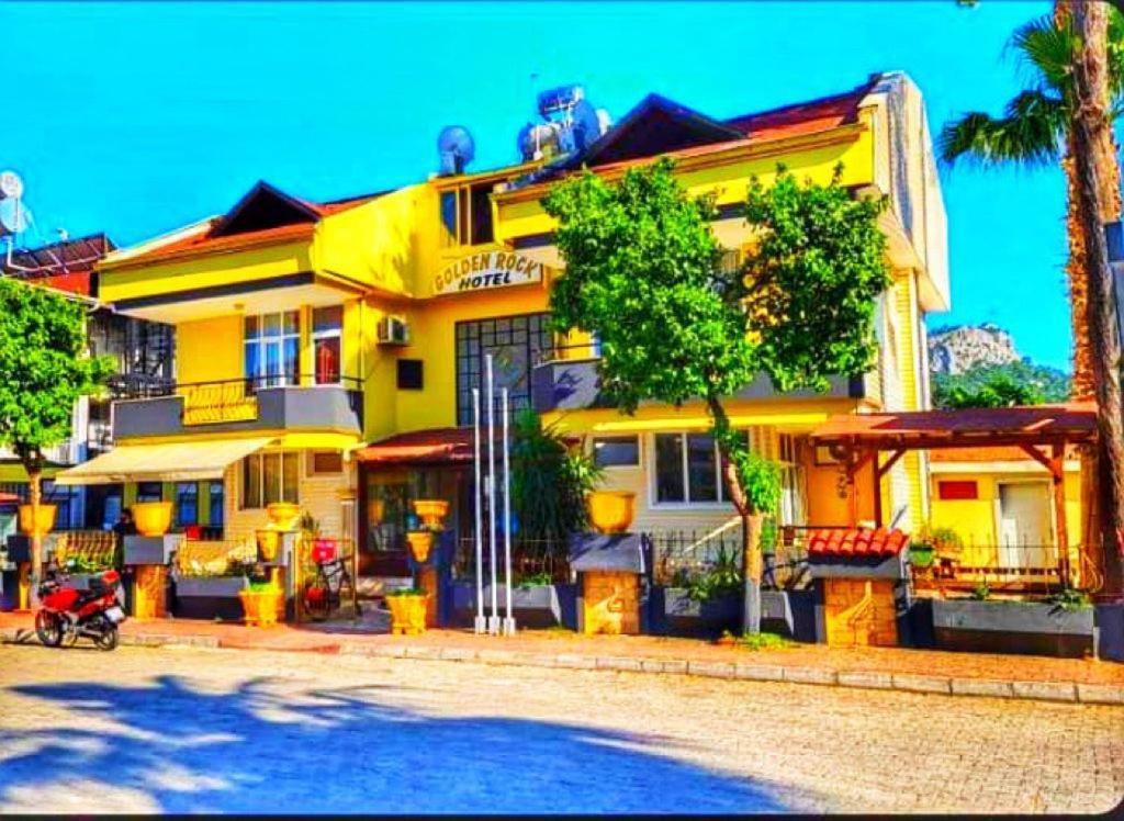 Golden Rock Kemer