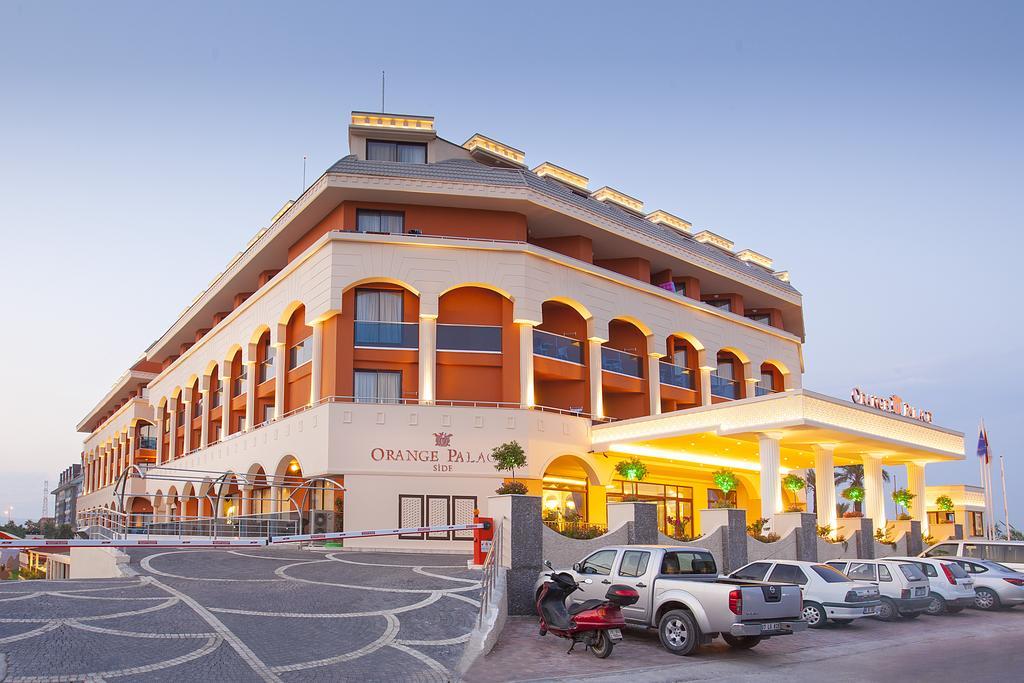 Orange Palace 5* Side