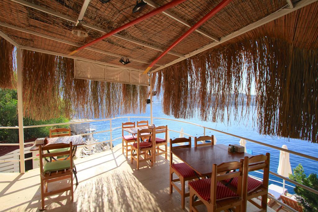 Caretta Hotel 3*