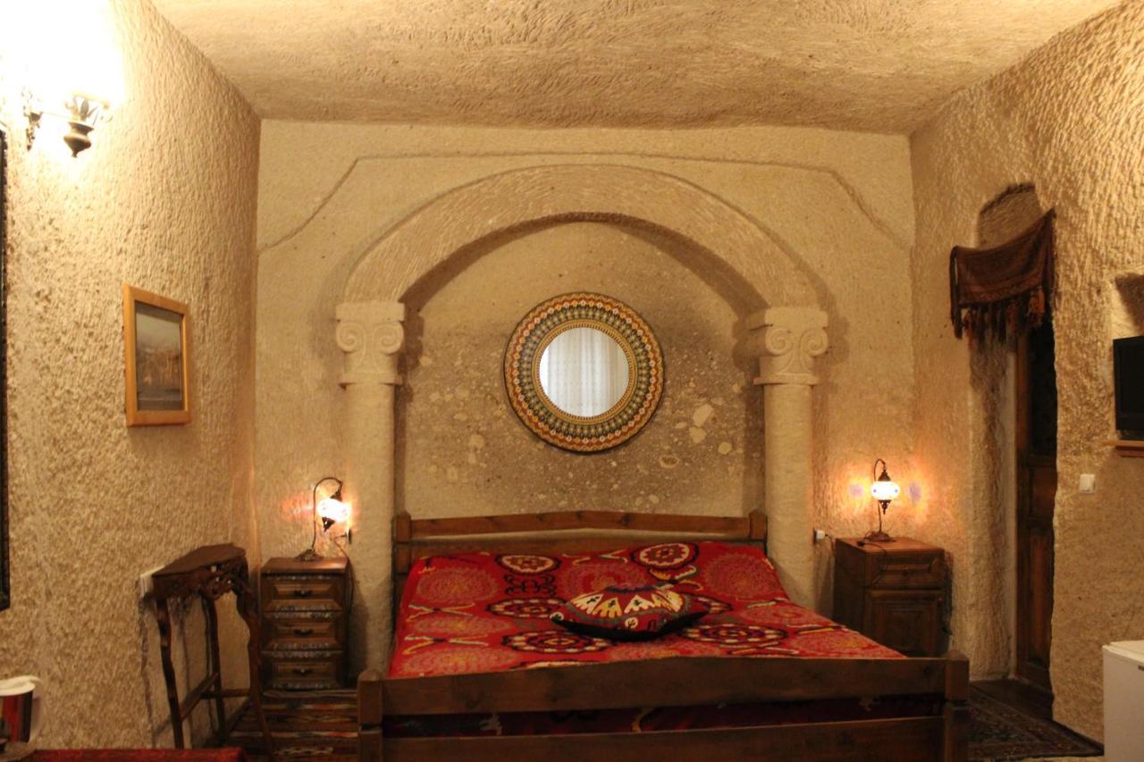 Kismet Cave House