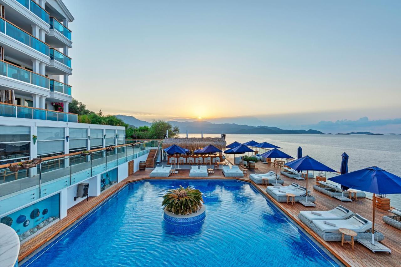 Meis Exclusive Hotel 3*